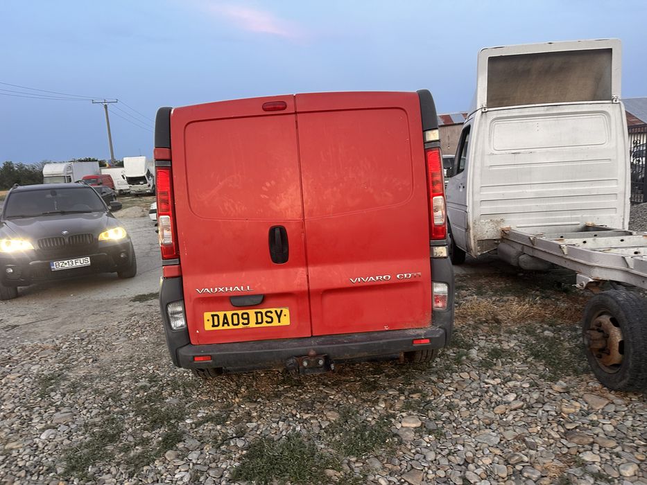 Opel vivaro 2.0 2009 piese dezmembrez .Renault trafic 2.0 dci