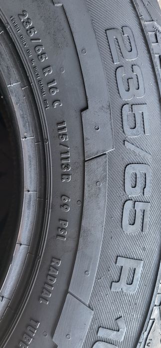 2 anvelope 235 65 16C uniroyal rain max2 6,2mm