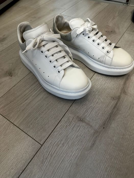 Alexander mequeen size 43 originali
