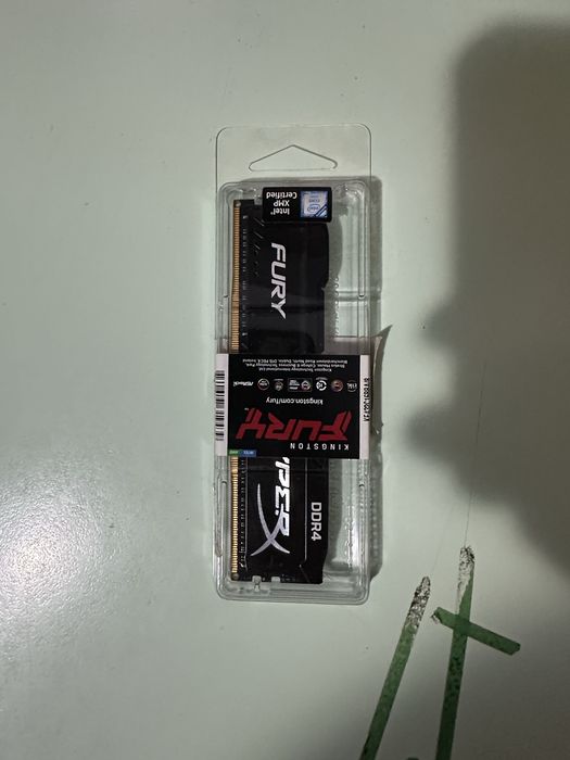 8GB RAM Kingston Fury DDR4 3200mhz