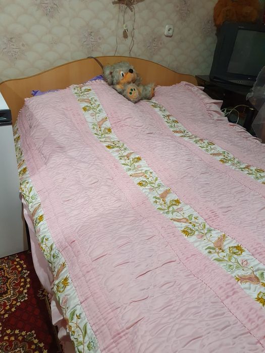 Продам спальный гарнитур