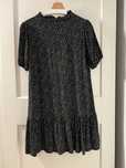 Rochie cu buline, in V