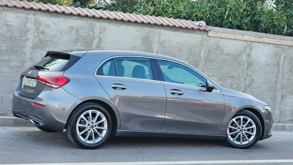 Mercedes Benz A-Class 2019 2.0d 150cp Automat8G Burmester Keyless TOP