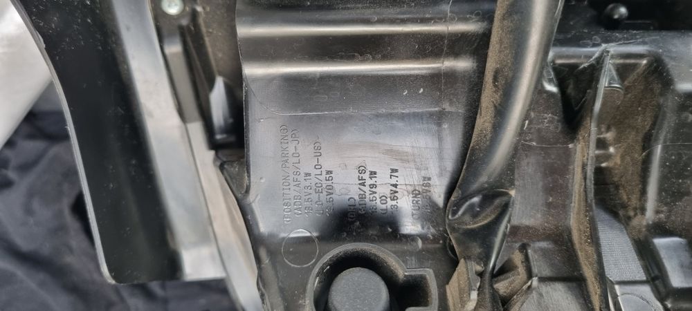 Far Mazda CX-5 II dreapta cod KSD4 51030