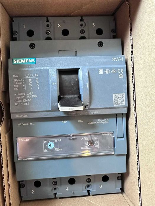 3VA1340-4EF32-0AA0 Автоматический выключатель 400А SIEMENS