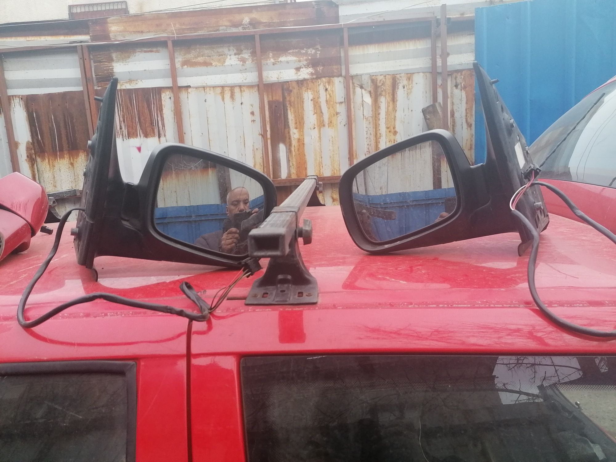 Огледала на Mercedes Vaneo електрически ляв и десен цена на брой 80 лв