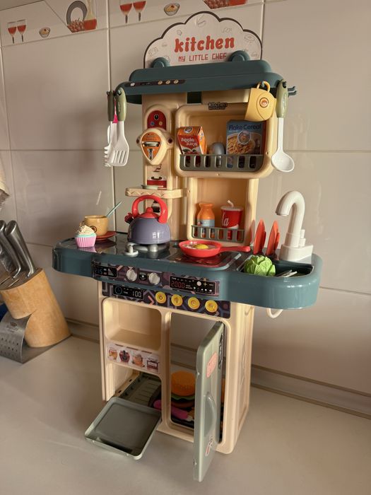 Детская кухня в идеальном состоянии!