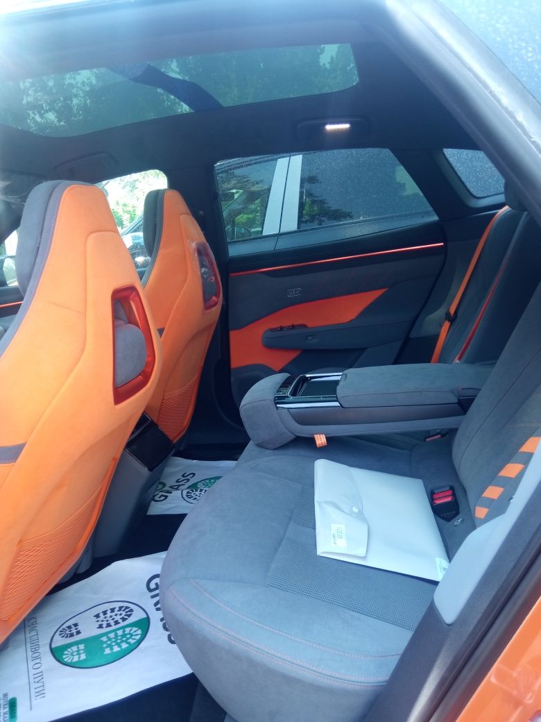 Zeekr 001 sport 656 avtosalondan 3yillik kafolat bilan
