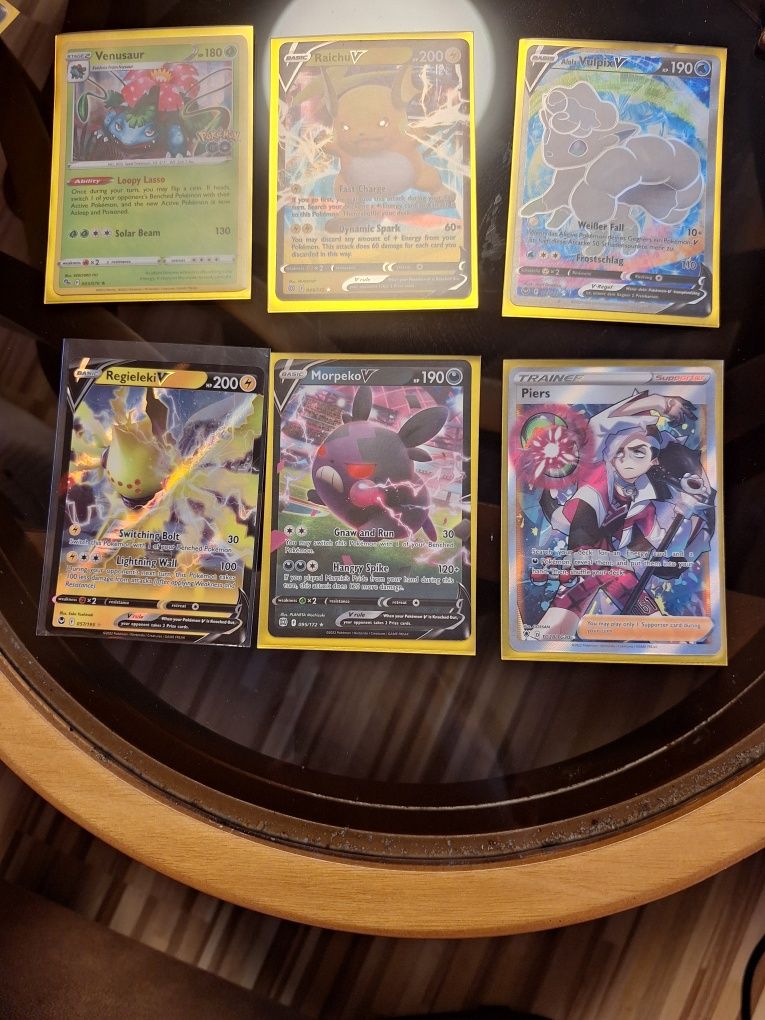 Pokemon TCG card