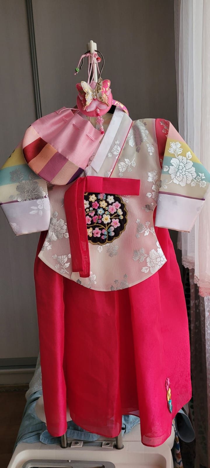 Корейское национальное платье, на девочку 1 год