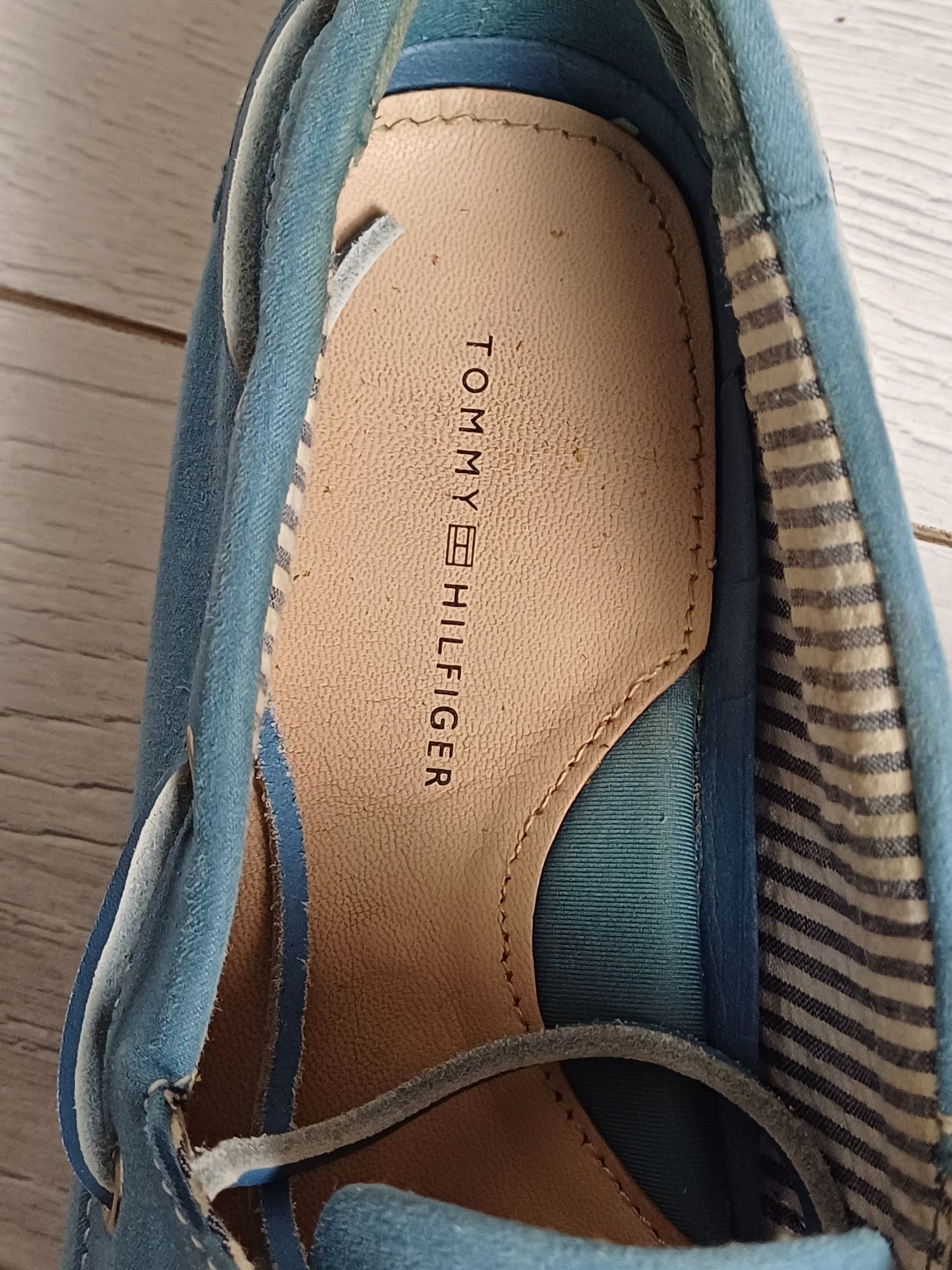 Sneakers Tommy Hilfiger nr. 40