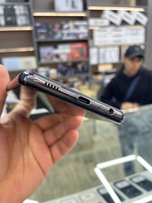 samsung a72 128gb xolati yaxshi