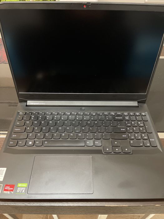 Vând laptop ideapadGAMING