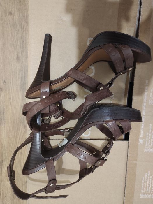 Туфли. Сандали. Шпилька. Босоношки. Продам. Астана. Срочно. Обувь. Жен