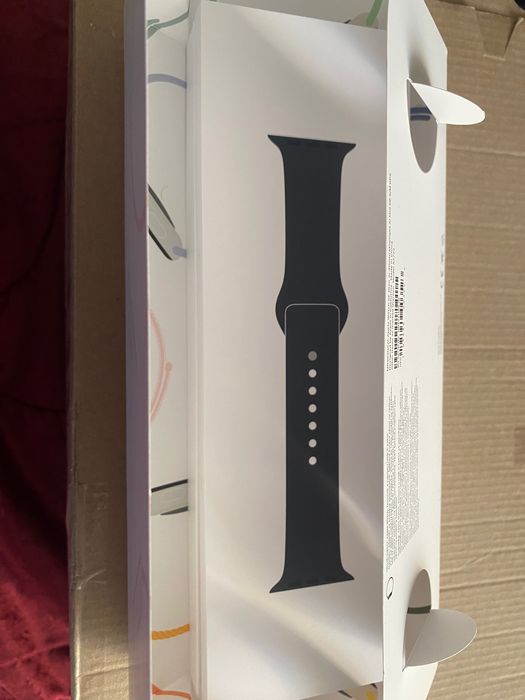 Часовник Apple watch SE 2 GPS