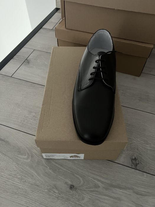 Pantofi militari tinuta de oras