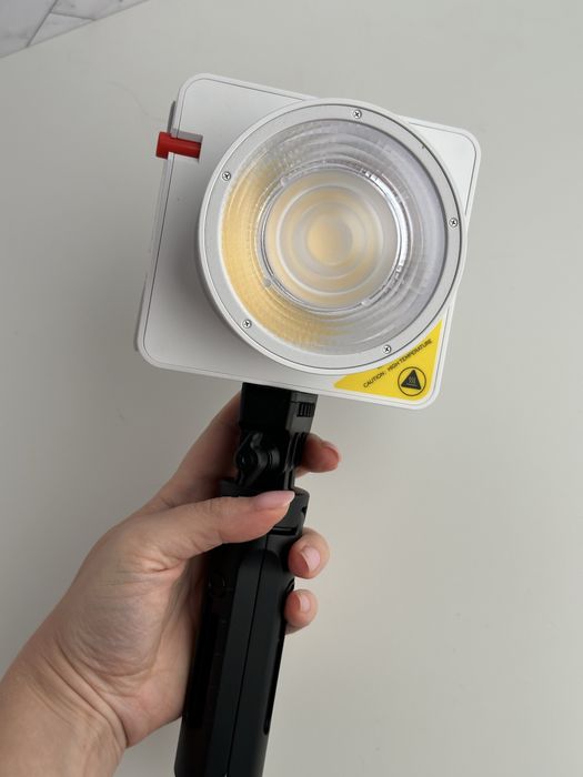 осветление Godox ML100Bi Bi-Color Portable LED Video Light Kit