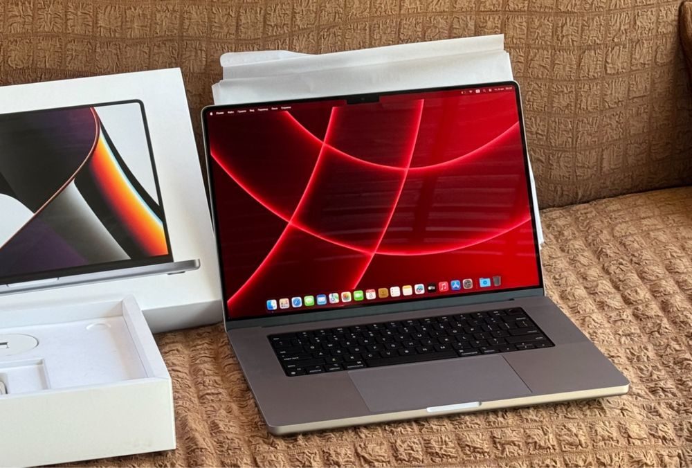 1TB 1000GB SSD/16GB ОЗУ/Apple MacBook Pro 16.2 Chip M1 Pro 2022
