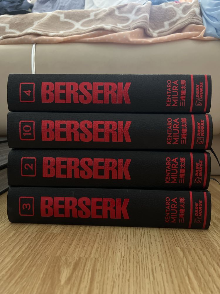 Volume deluxe berserk manga