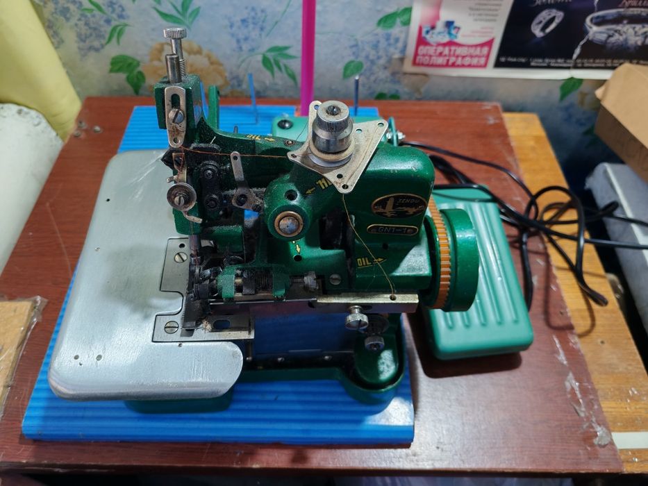 Оверлок продам 50000тг