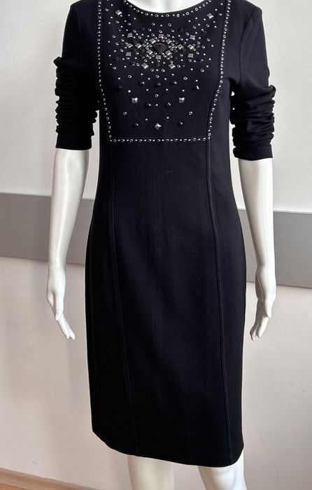 Красива секси рокля в класическо черно Rocco Barocco