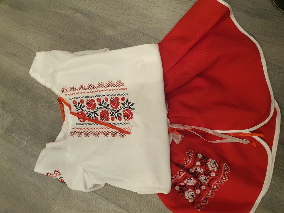 Costum popular fetițe