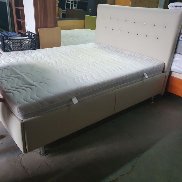 Pat dormitor tapițat 1.40m/1m+saltea