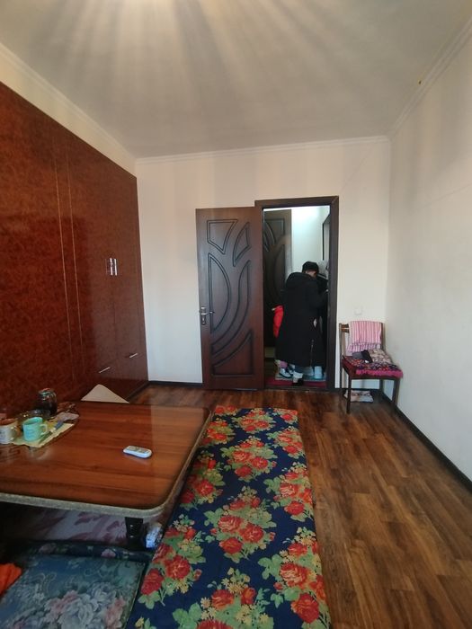 Продаётся квартира  в бывшем общежитие на Лисуново