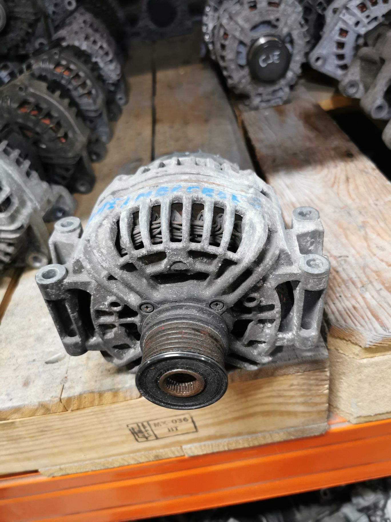 Alternator 200A 2.2 cdi euro 4 Mercedes sprinter w906 2007