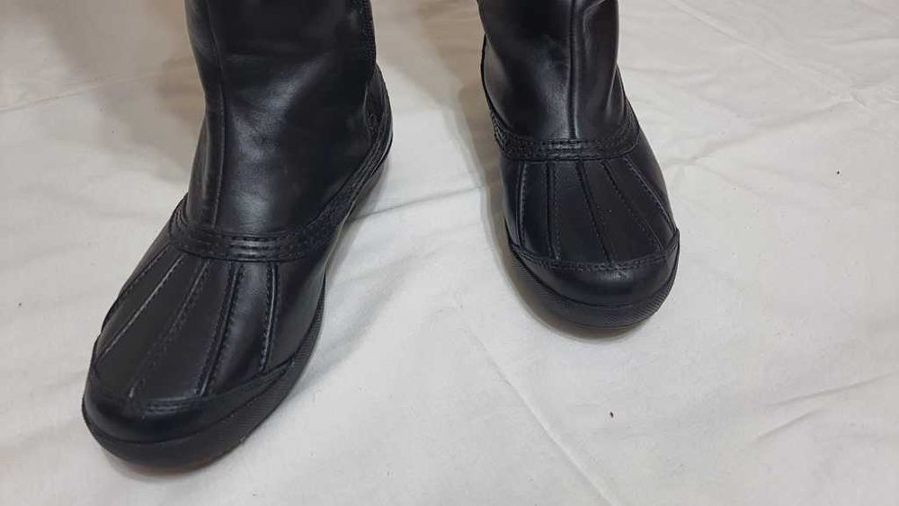 Cizme piele naturala, imblanite UGG Becloud BOOT Waterproof marimea 39