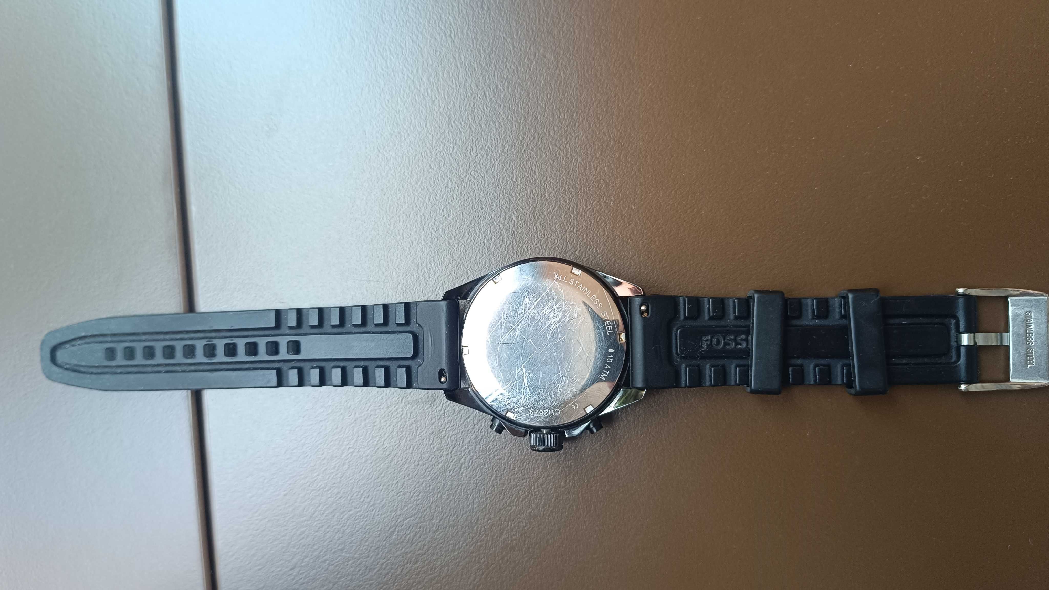 Часовник Fossil Decker CH2879