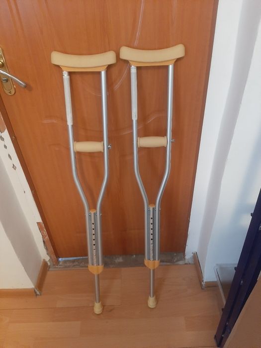 Продам костыли в новом состоянии