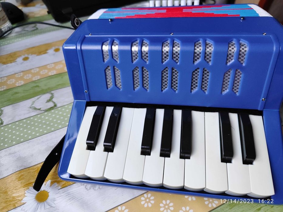 Детски акордеон играчка Bontempi