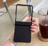 Samsung Z FLIP 7 Husa Plastic Ultra Slim cu Protectie Laterala