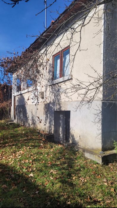 Casa si teren (2000 mp) Bughea de sus Arges