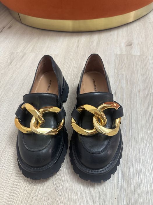 Продам новые лоферы.