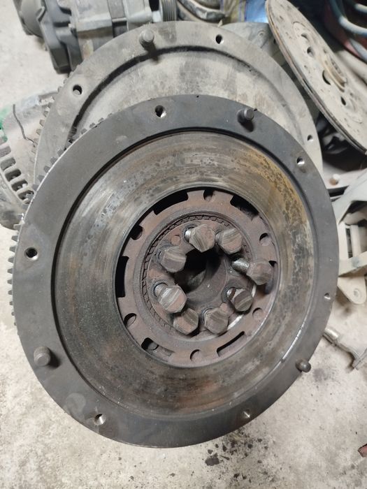 Маховик на БМВ м 50 м 52