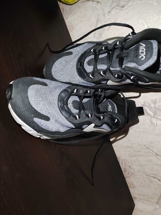 Nike air max обувки