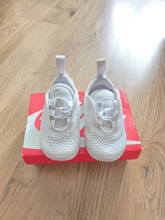Nike Air Max 270 бебешки маратонки