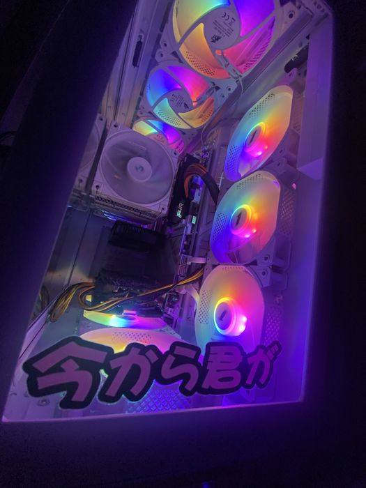 Коментарна Конфигурация Ryzen7 7700