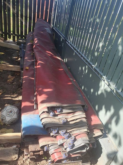 Vând diferite piese de la semiremorca schmtz cargobull an 2004