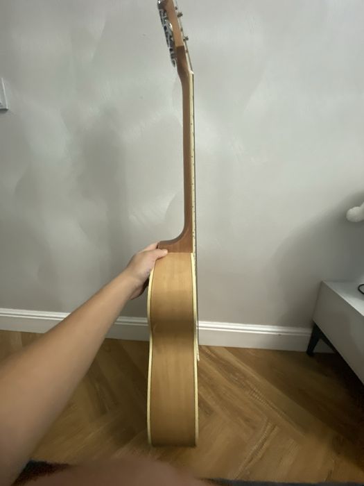 Гитара adasio в отличном состояний