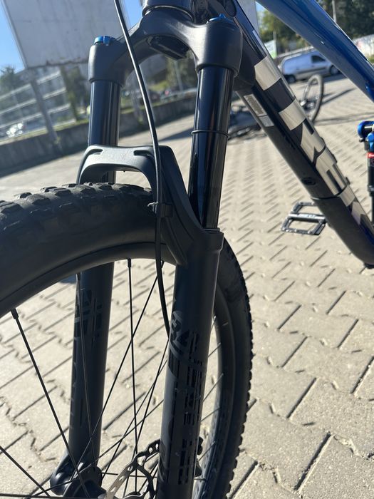 Bicicleta full suspension trek fuel ex 8 L 29” 2022 URGENT