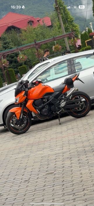 Vand Kawasaki z750 schimb cu 1000