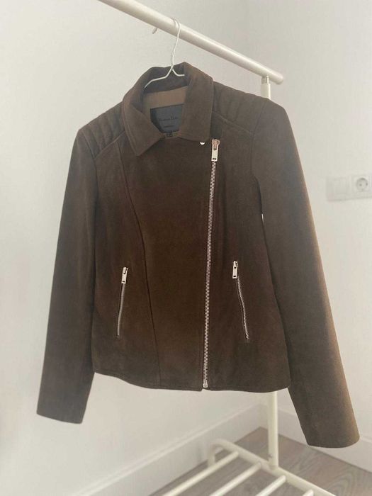 Яке oт естествен велур Мassimo Dutti