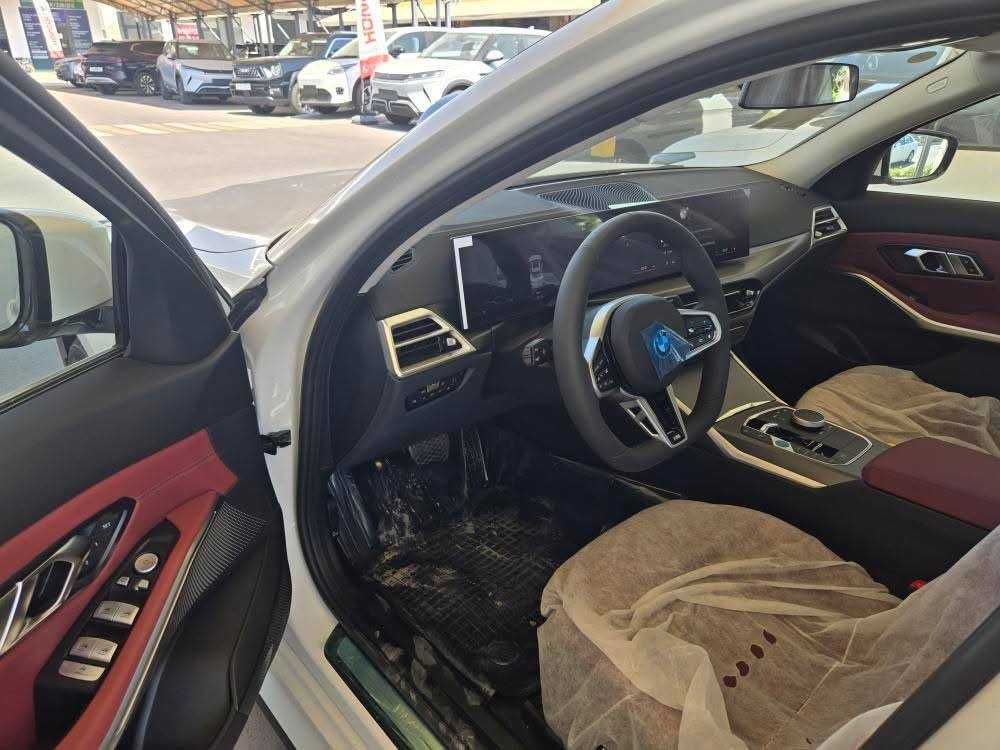 Bmw i3 35L  Yili 2025 Notariusga Tayyor