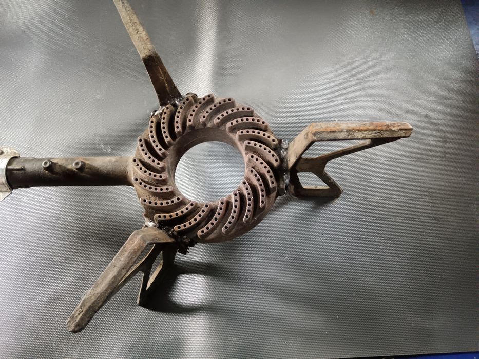 Vând arzător pe gaz