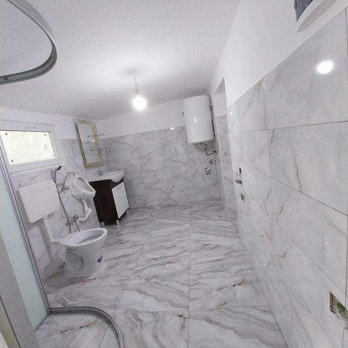 Renovări case și apartamente