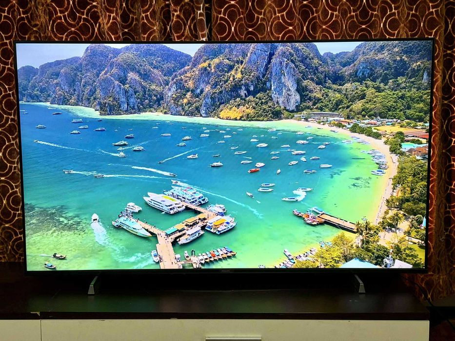 Телевизор Philips AMBILIGHT QLED 55PUS8209, 55" 4K Ultra HD