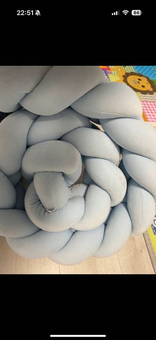 Protectie impletita pentru patut